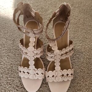 Banana Republic Elegant Beige Heels